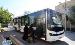 شهردار مبارکه: سرویس‌دهی حمل و نقل عمومی شهر مبارکه روز ۲۶ آذر رایگان است