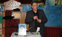 برپایی میز خدمت مدیریت شهری گلپایگان در مسجد امام حسن مجتبی(ع)