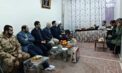 دیدار مسئولین شهرستان گلپایگان با جانباز 70 درصد دفاع مقدس به مناسبت میلاد روز پدر