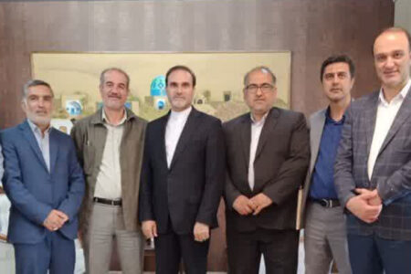 دیدار سرپرست شهرداری شهرضا با مدیر عامل ستاد بازآفرینی کشور