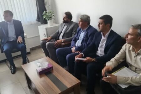 پیگیری تأمین قیر پروژه‌های شهری َشهرضا در دیدار با مدیرکل نظارت بر بازآفرینی شهری کشور