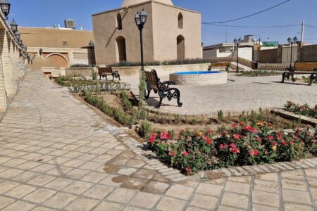 بقعه ی باباحاجی شهر خالدآباد، تنها اثر تاریخی به سبک معماری یزدی در استان اصفهان