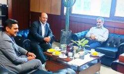 دیدار شهردار شهرضا با معاون بانک شهر کشور برای تأمین اعتبار پروژه‌های درآمدزای شهری